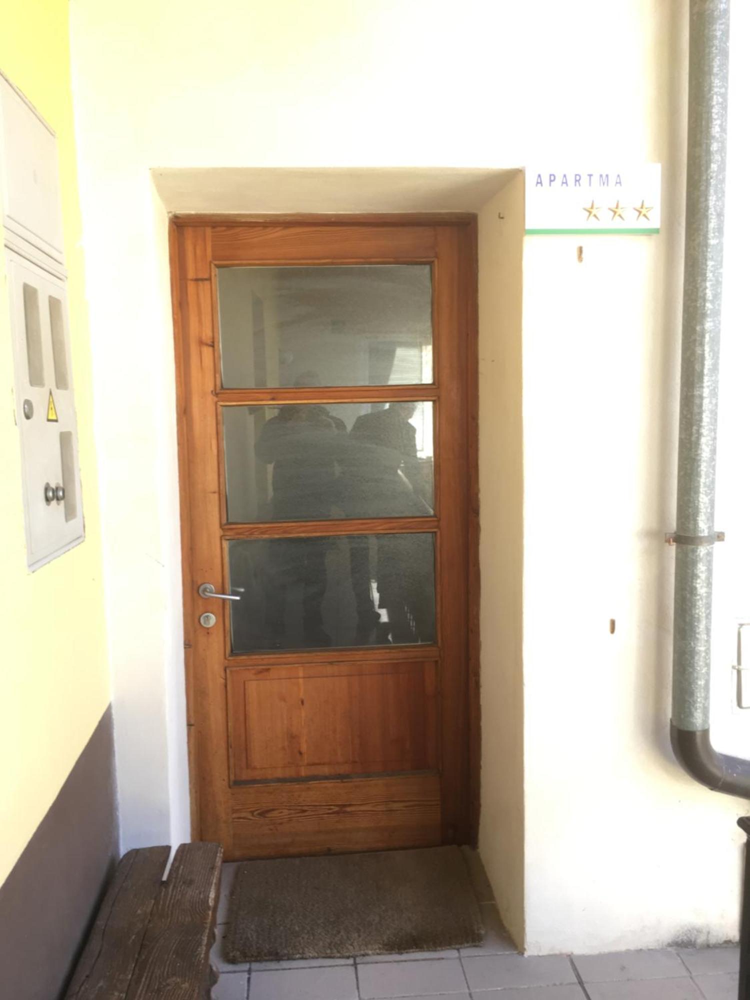 Tolmin Center Apartments Townhouse & Loft 外观 照片