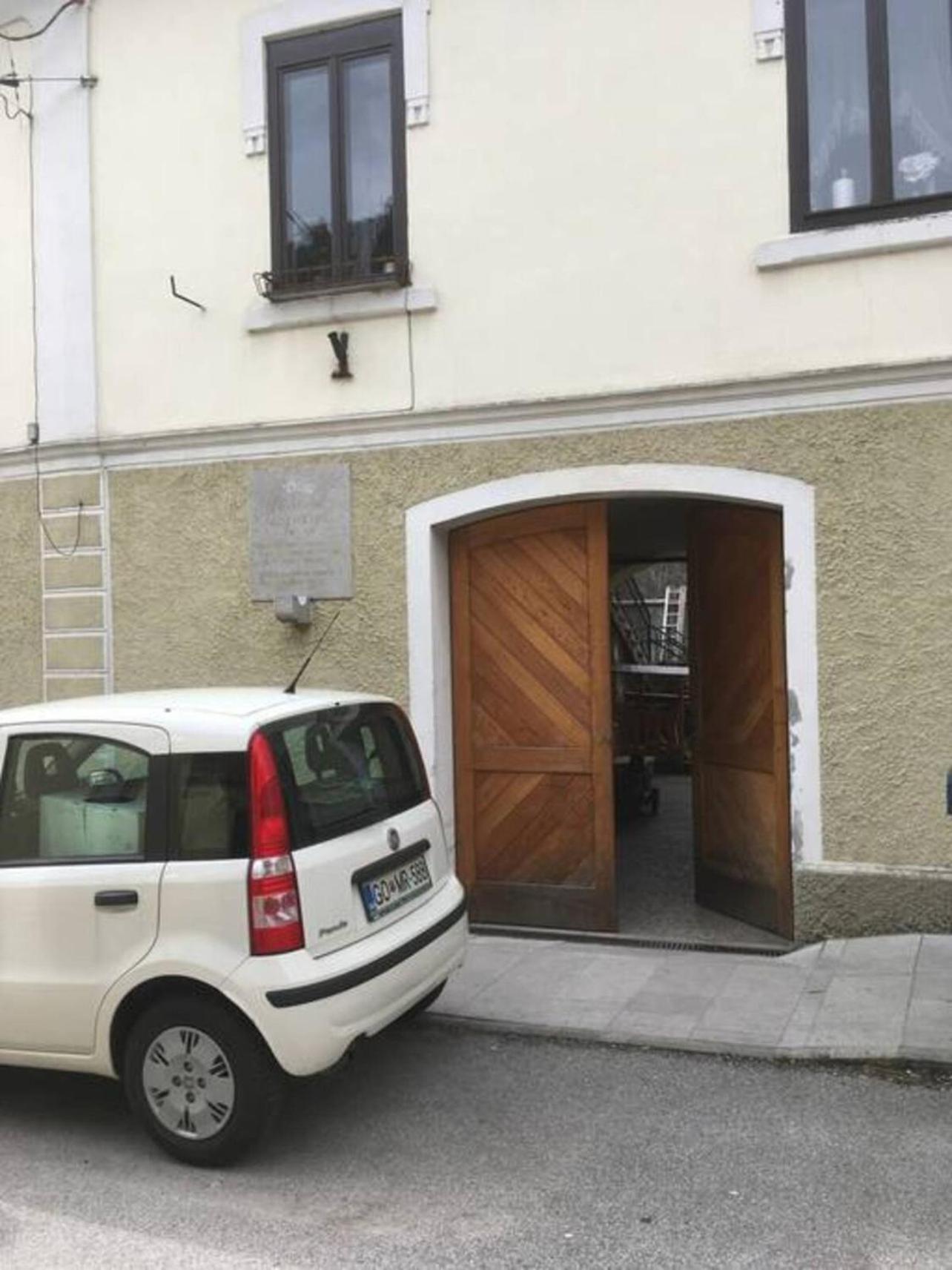 Tolmin Center Apartments Townhouse & Loft 外观 照片